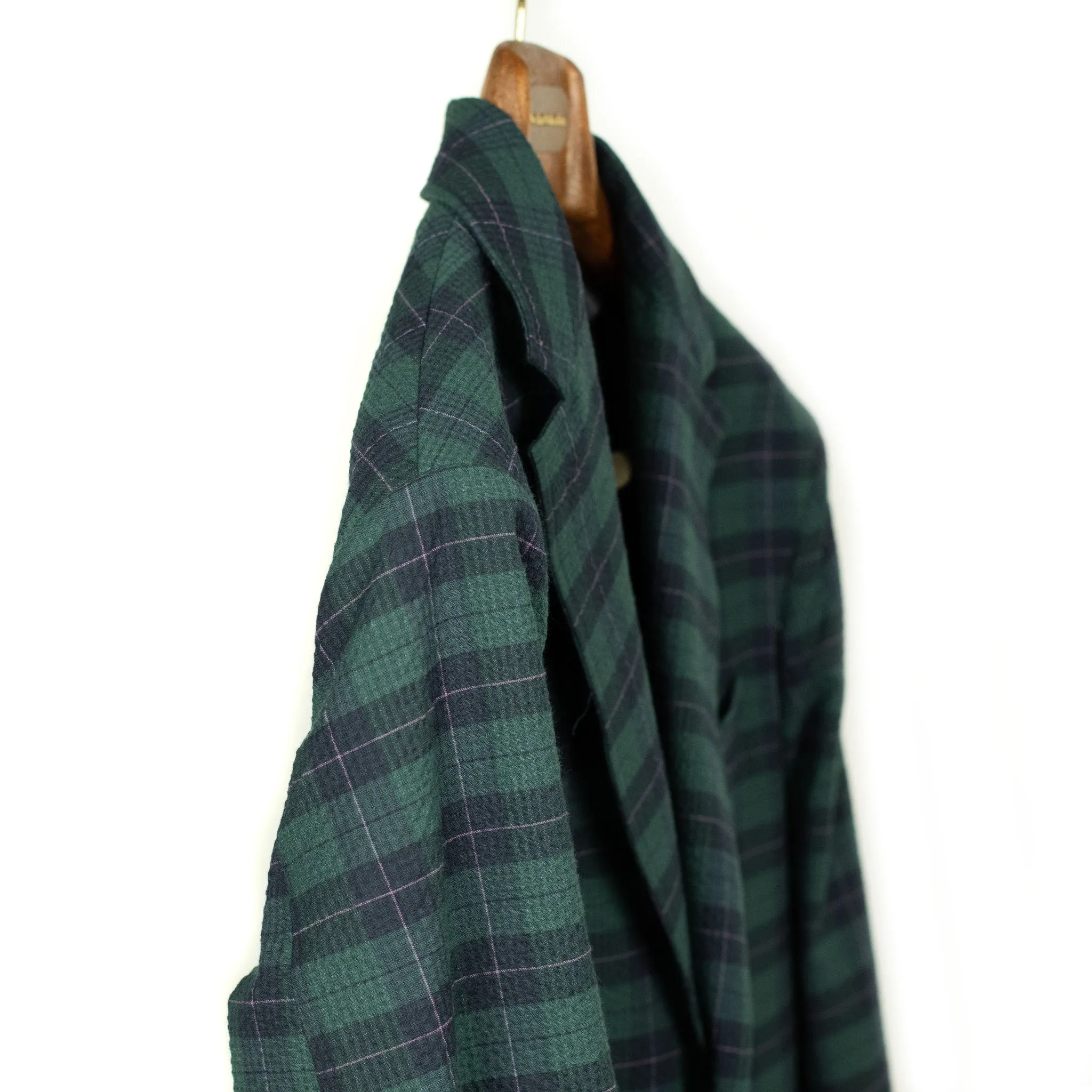 AAuro unstructured sport coat in green and blue plaid cotton seersucker