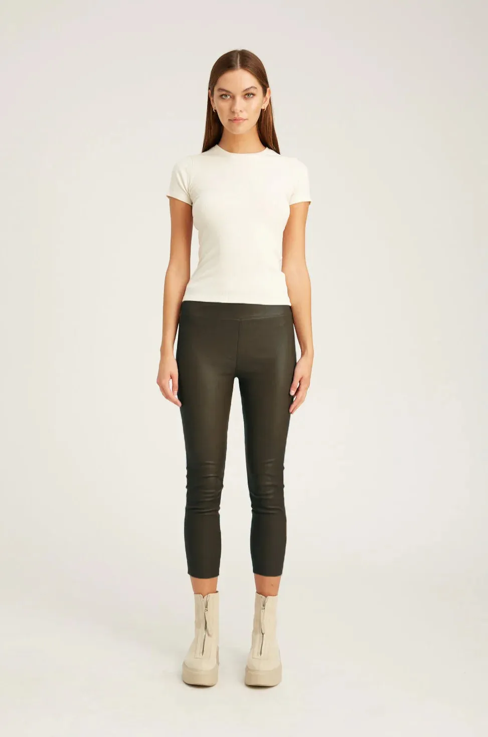 Capri Leather Legging - Cactus