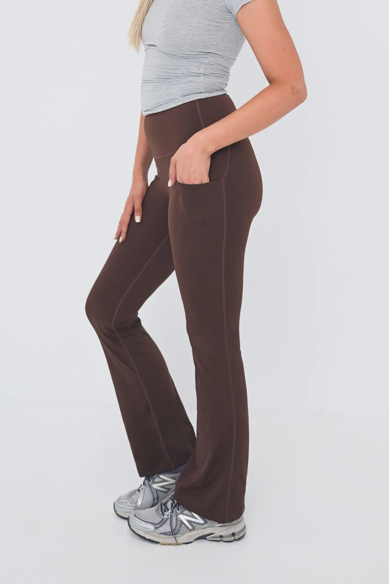 Daze Flare Pocket Leggings - Espresso