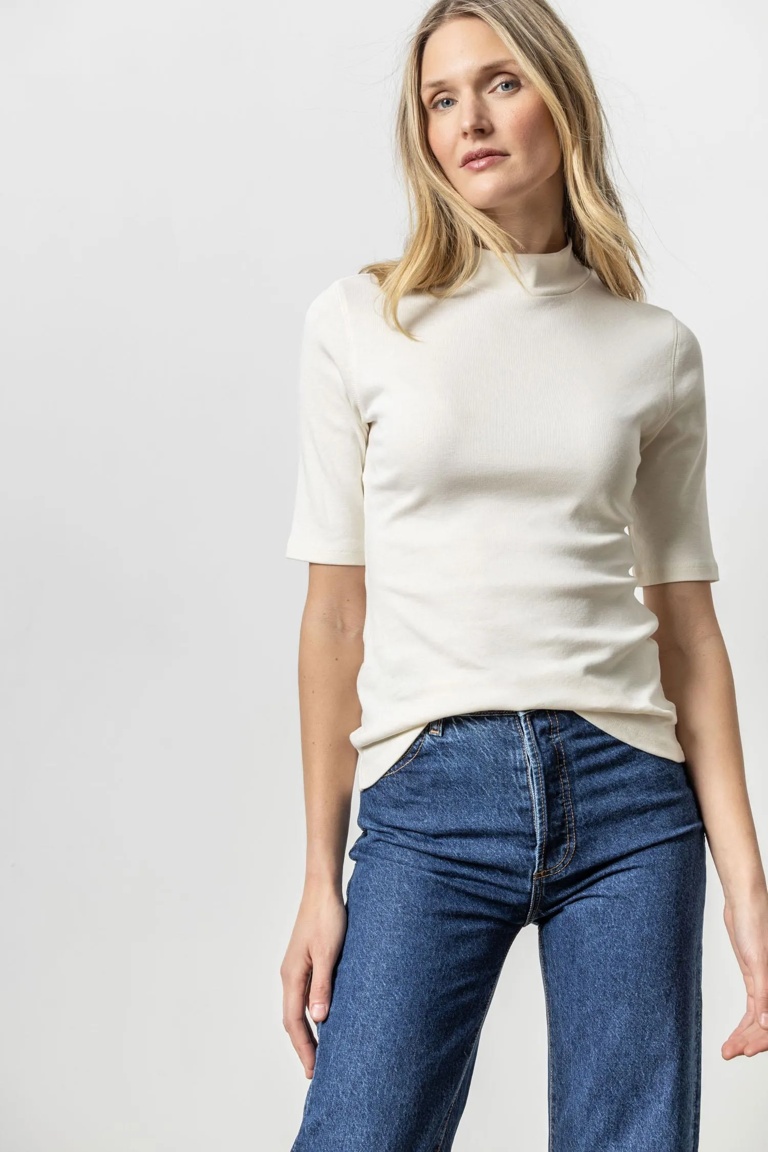 Elbow Sleeve Mock Neck