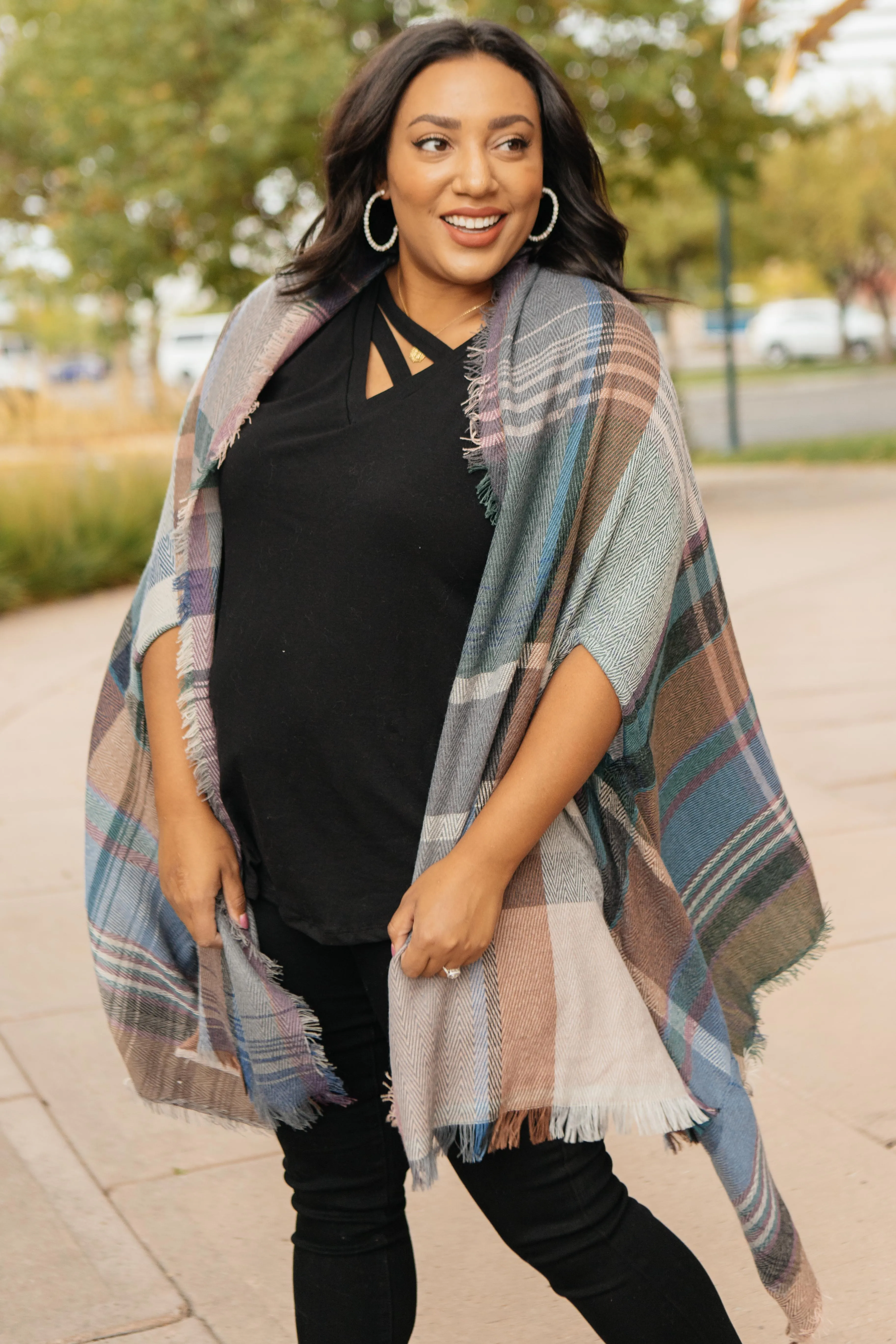 Nacho Basic Poncho in Light Gray