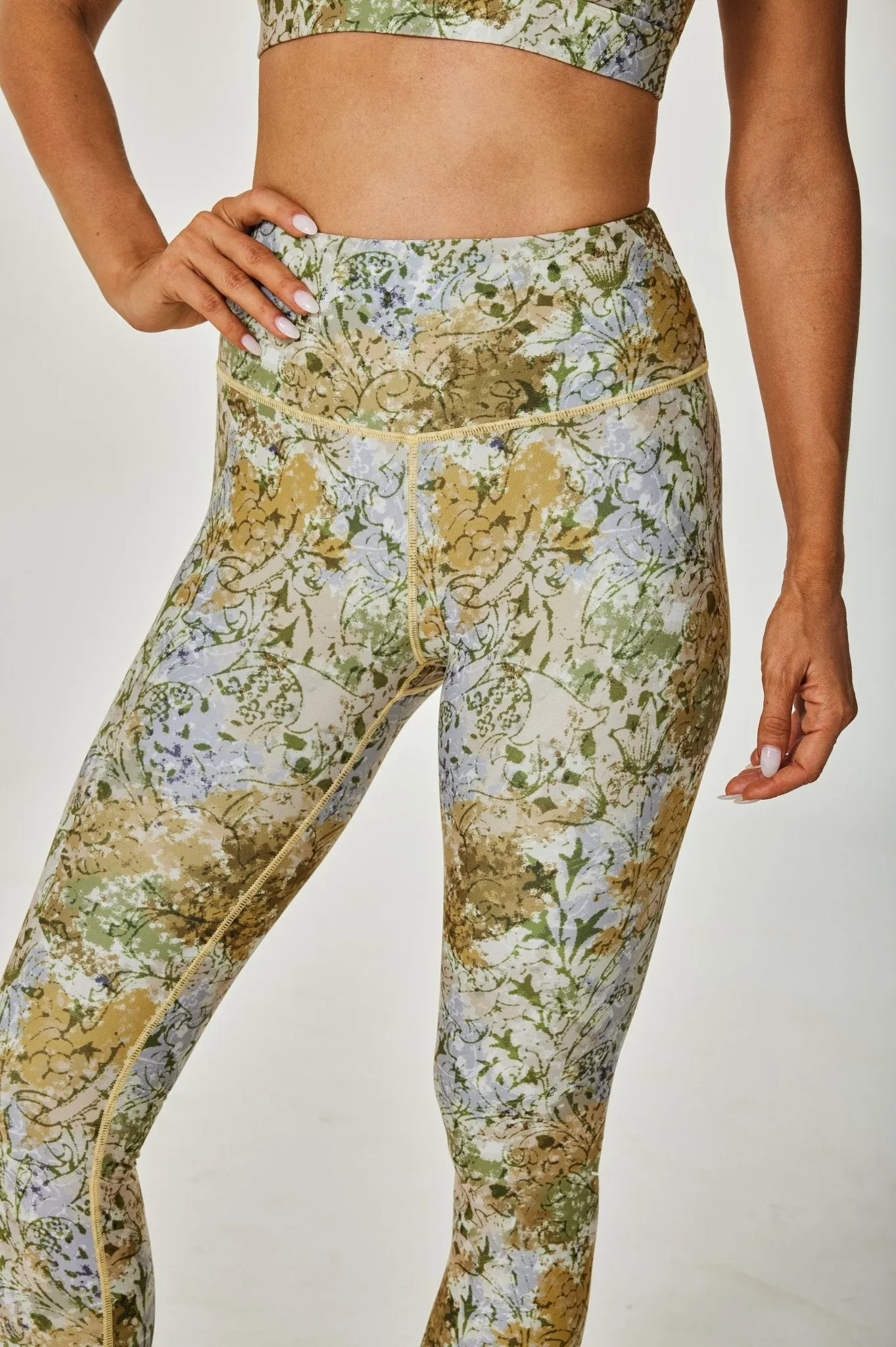 Nostos High-waisted Leggings