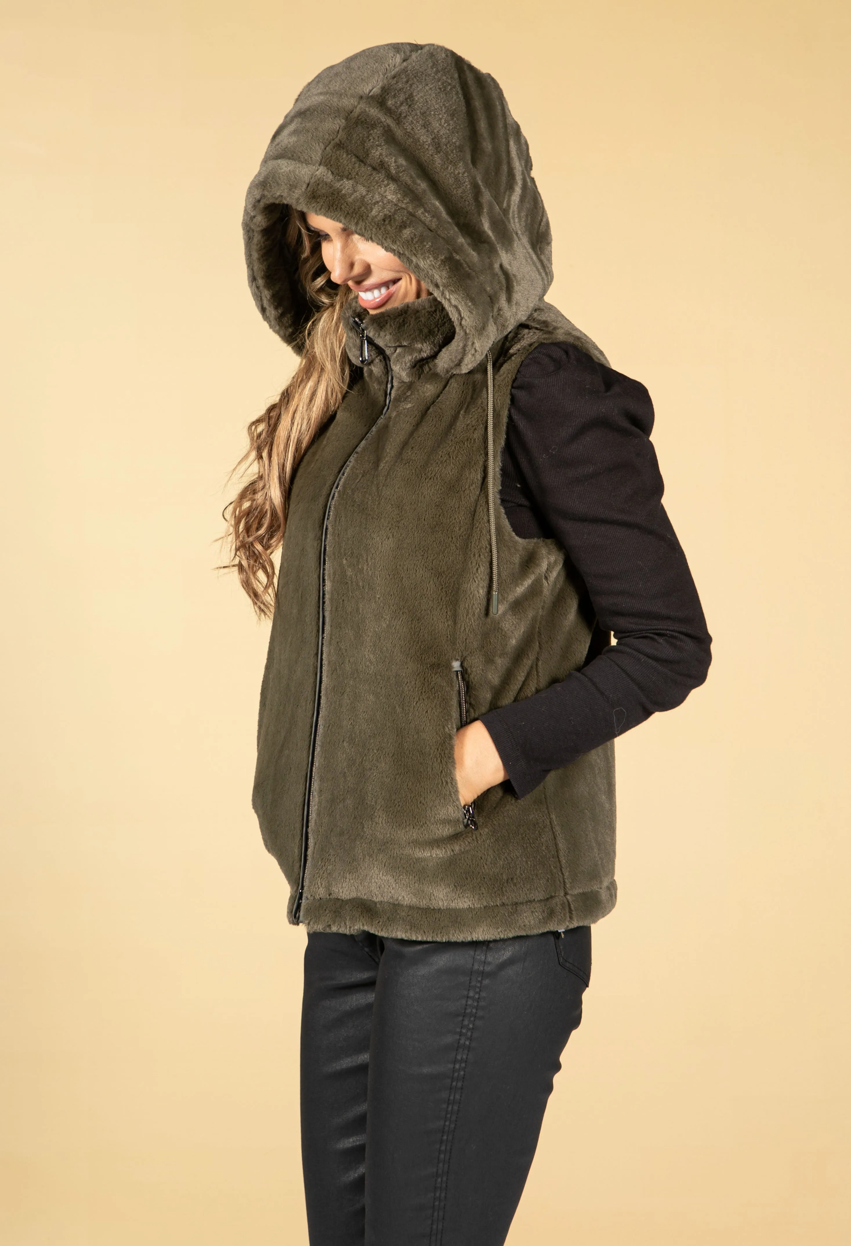 Plush body warmer in Olive