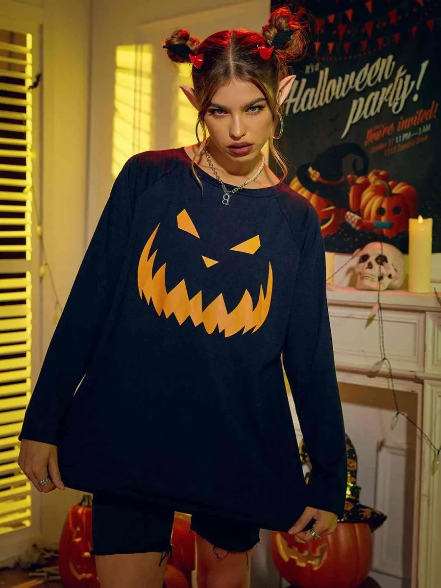 Pumpkin Grin Halloween Graphic Oversized T Shirt