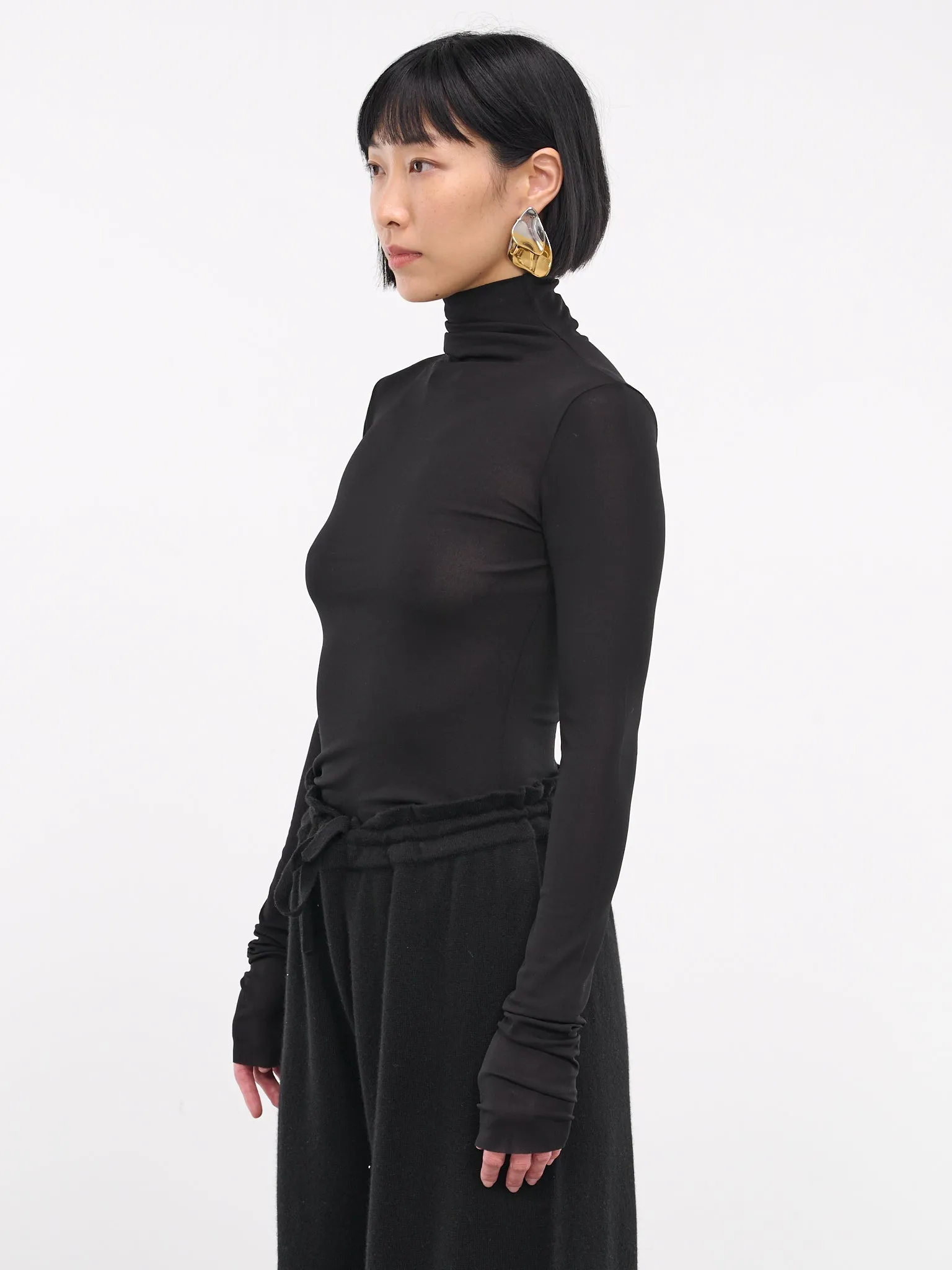 Silk Turtleneck (J03NH0021-J20152-BLACK)