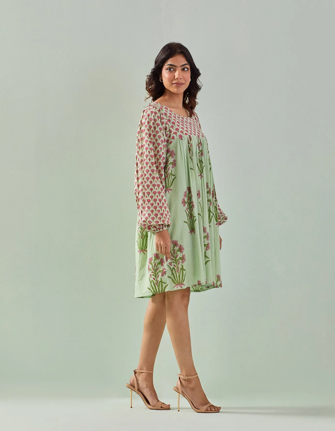 Timeless Charm: Elegant Green Hand-Block Printed Tunic