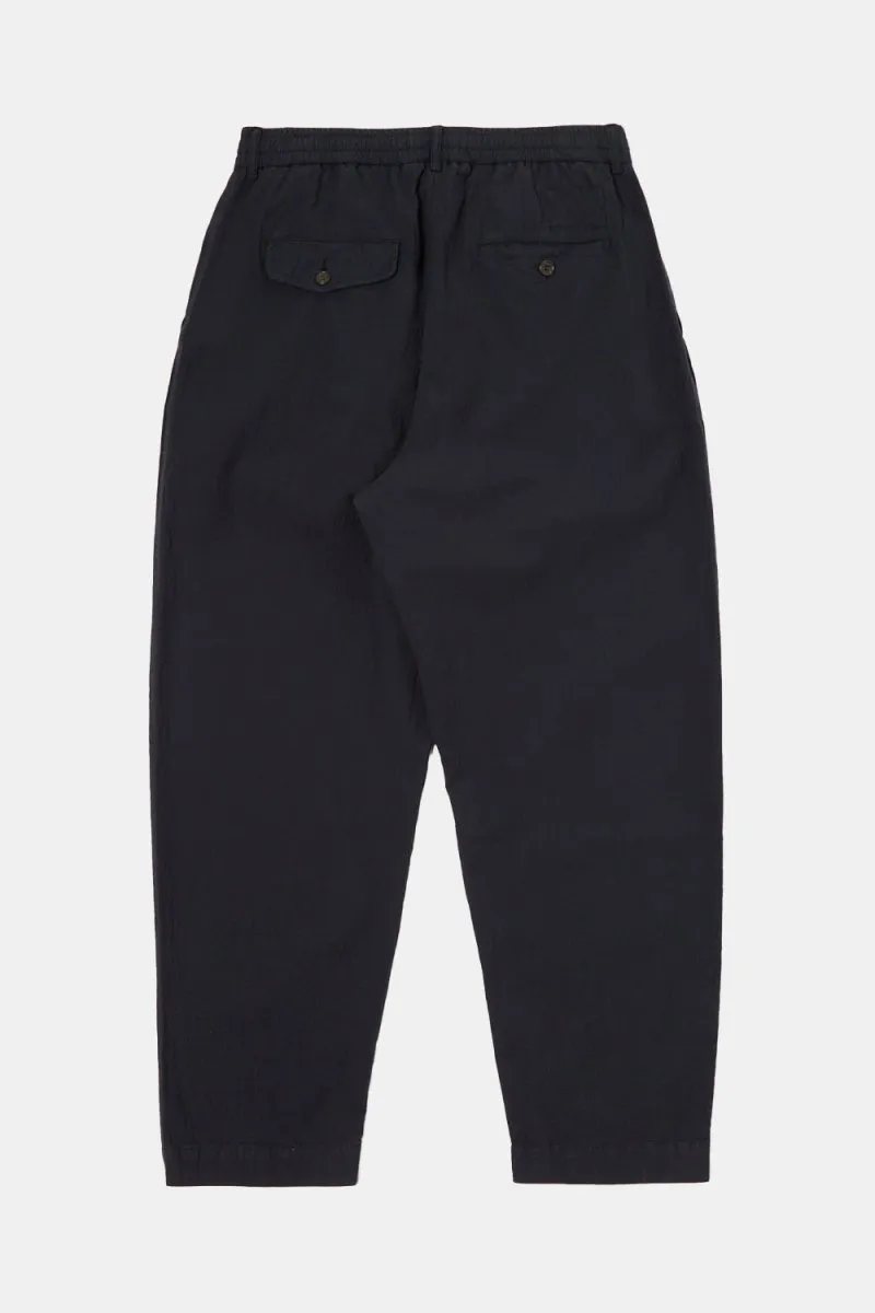 Universal Works Pleated Track Pant Seersucker II (Navy)