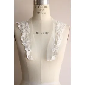 Vintage 1980s Winter White Embroidered Lace Collar